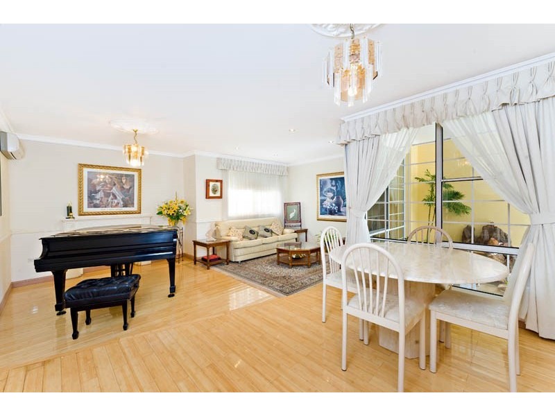 24 Roper Crescent, Sylvania Waters NSW 2224