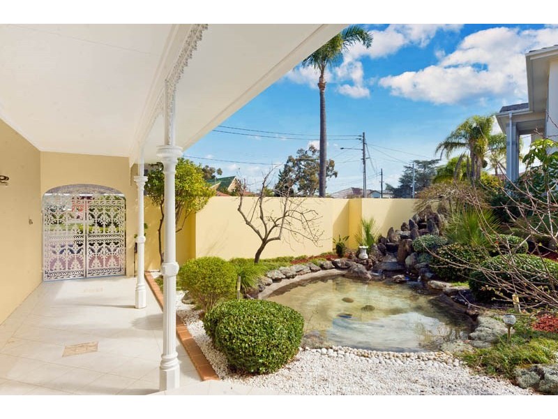 24 Roper Crescent, Sylvania Waters NSW 2224