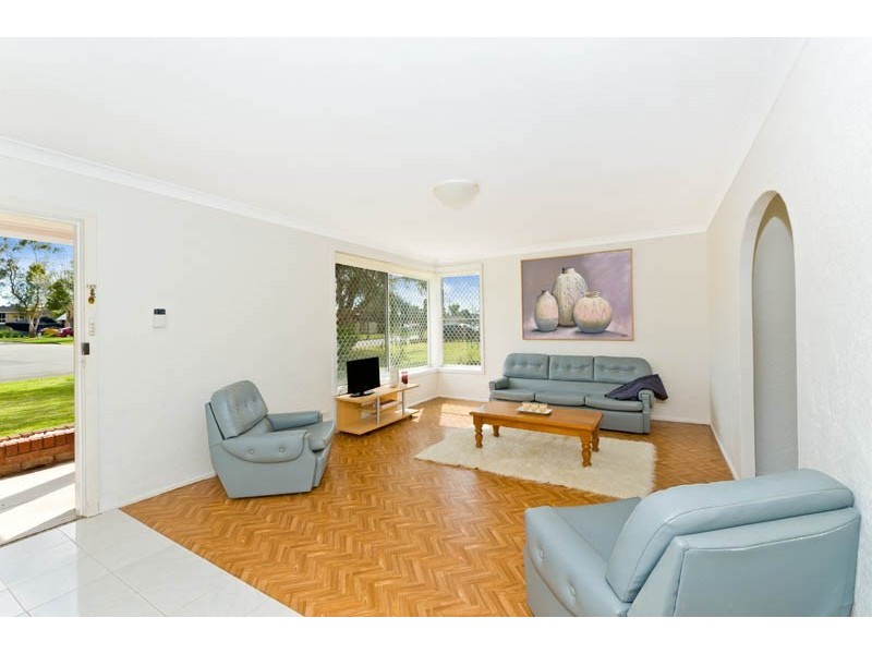 18 Wollondilly Place, Sylvania Waters NSW 2224