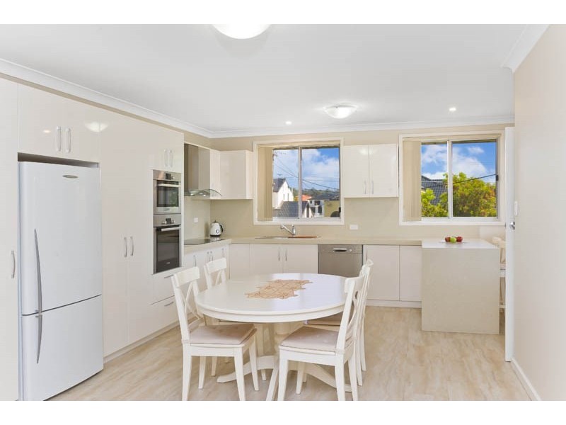 18 Hawkesbury Esplanade, Sylvania Waters NSW 2224