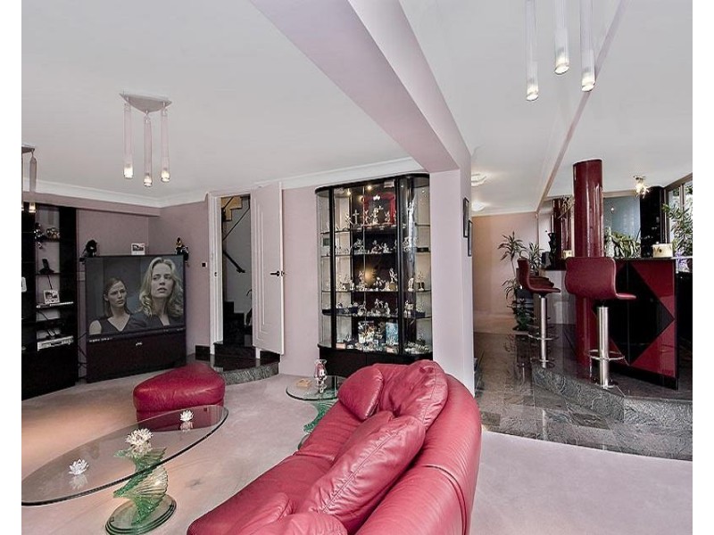 24 Old Taren Point Road, Taren Point NSW 2229