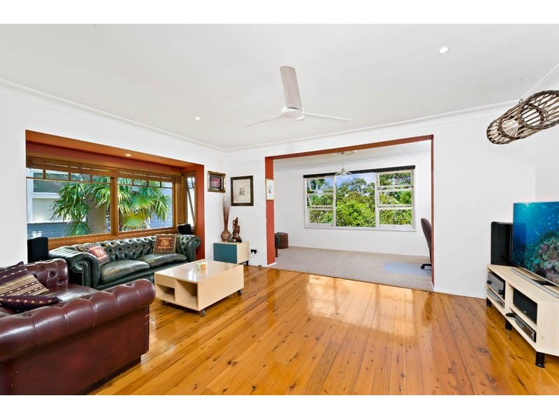 24 RIVERVIEW Road, Oyster Bay NSW 2225