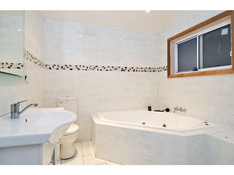 115 Belgrave Esplanade, Sylvania Waters NSW 2224