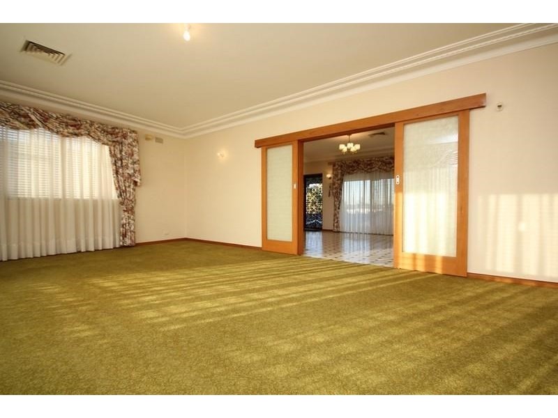 90 Port Hacking Road, Sylvania NSW 2224