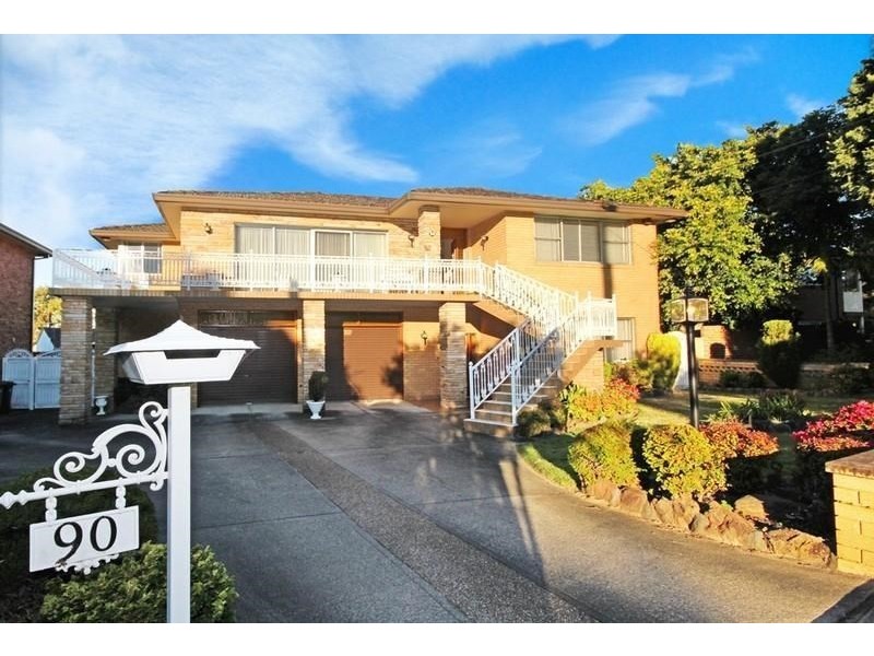 90 Port Hacking Road, Sylvania NSW 2224