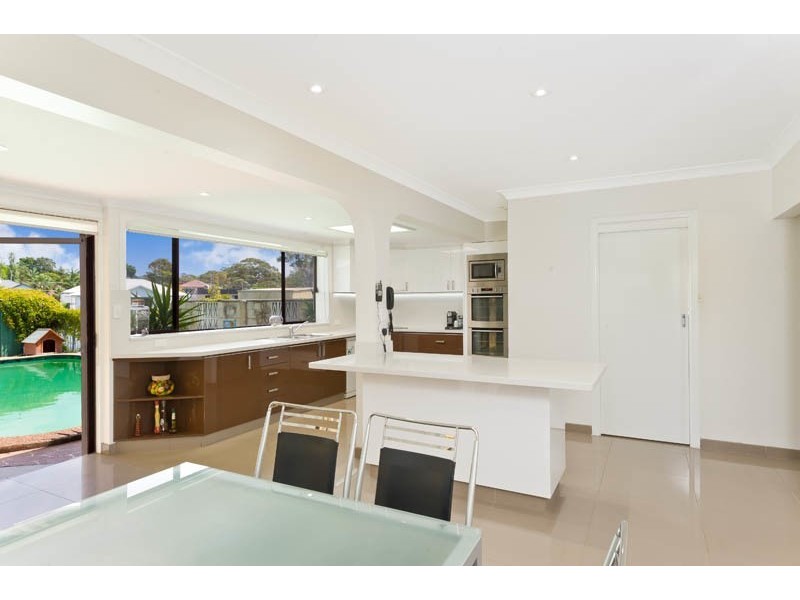 42 Castlereagh Crescent, Sylvania Waters NSW 2224