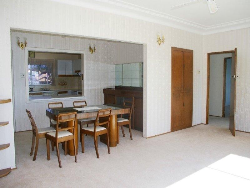 5 Holts Point Place, Sylvania Waters NSW 2224