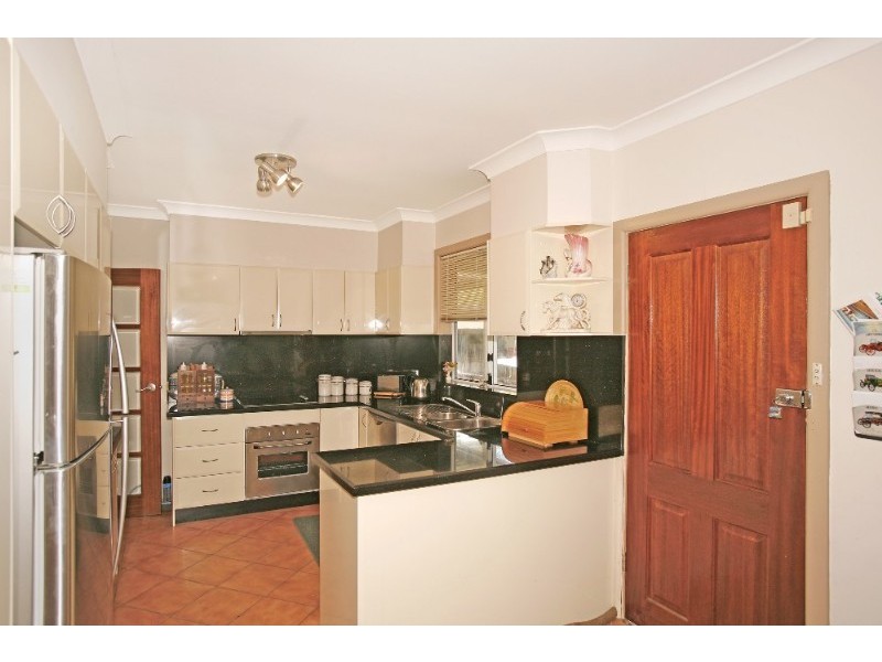 35 Shoalhaven Road, Sylvania Waters NSW 2224