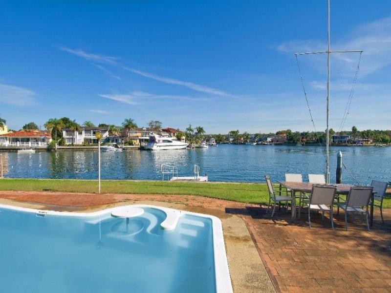 15 Hawkesbury Esplanade, Sylvania Waters NSW 2224