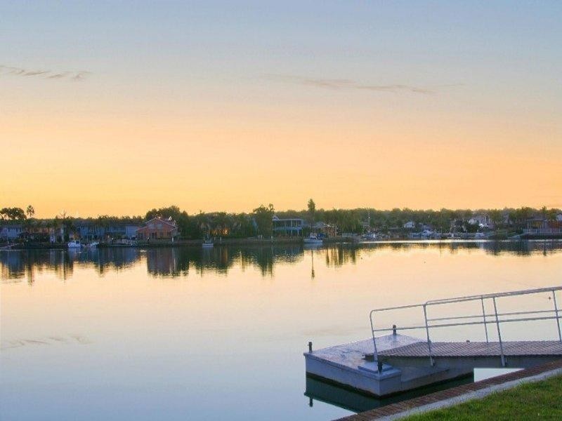 15 Hawkesbury Esplanade, Sylvania Waters NSW 2224