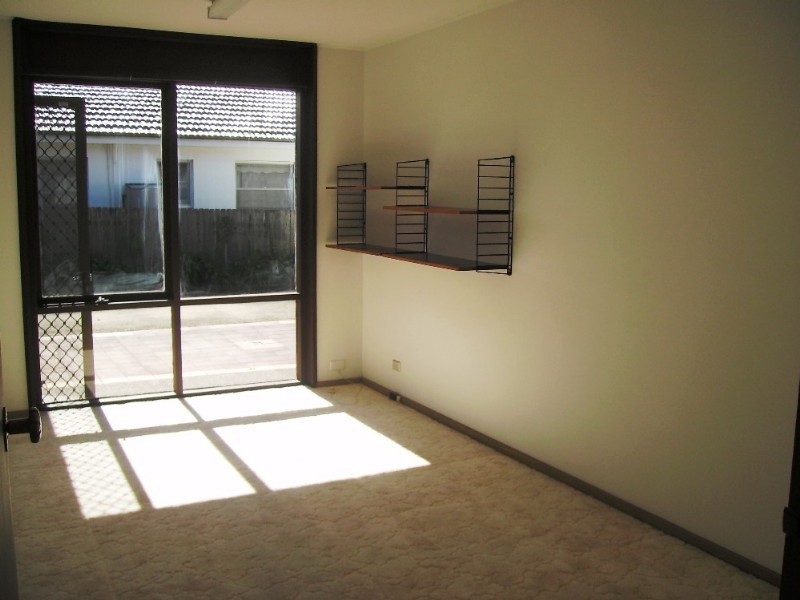 33 Bellingara Road, Sylvania NSW 2224