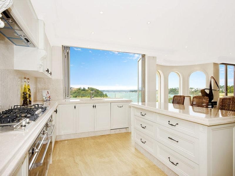 Kangaroo Point NSW 2224