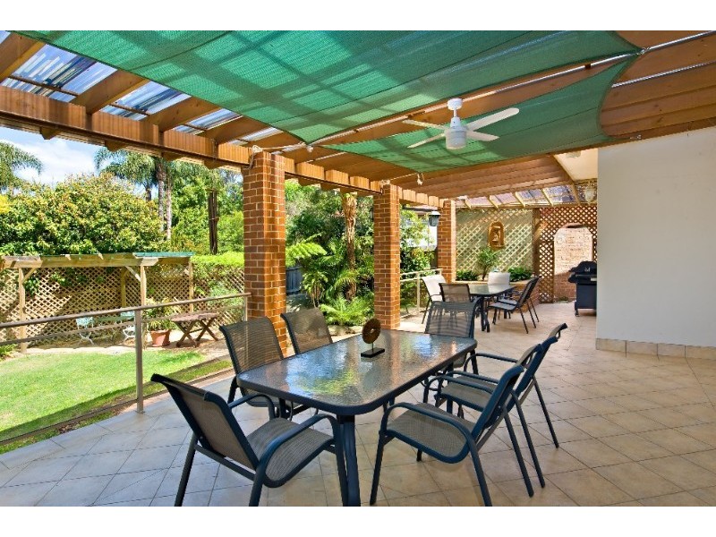 2 Allawah Avenue, Carss Park NSW 2221