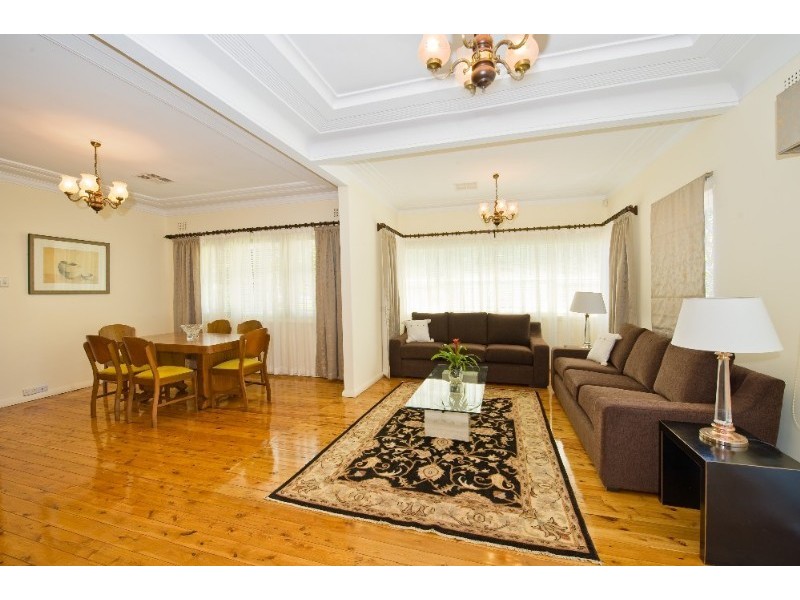 2 Allawah Avenue, Carss Park NSW 2221