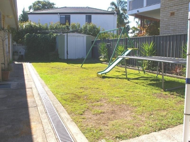 19 Cordeaux Crescent, Sylvania Waters NSW 2224