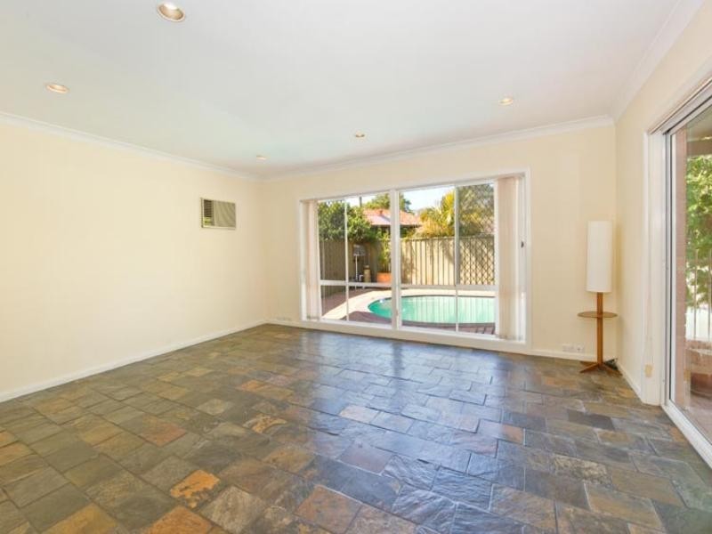 10 Shoalhaven Road, Sylvania Waters NSW 2224