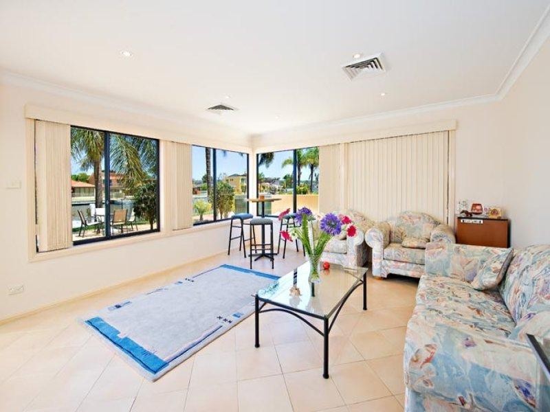 272 Belgrave Esplanade, Sylvania Waters NSW 2224