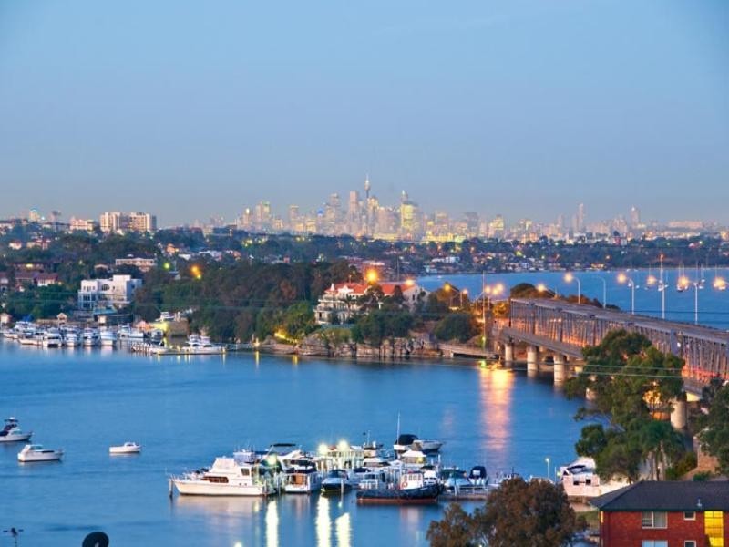 15 Yeran Street, Sylvania NSW 2224