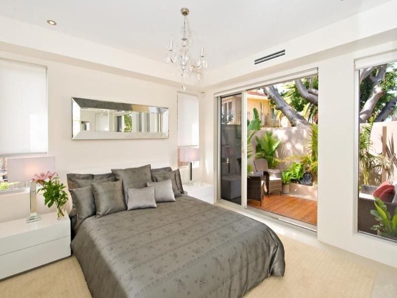 15 Yeran Street, Sylvania NSW 2224