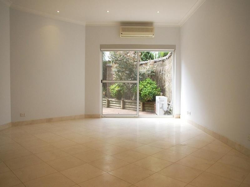 10/11 Florida Street, Sylvania NSW 2224