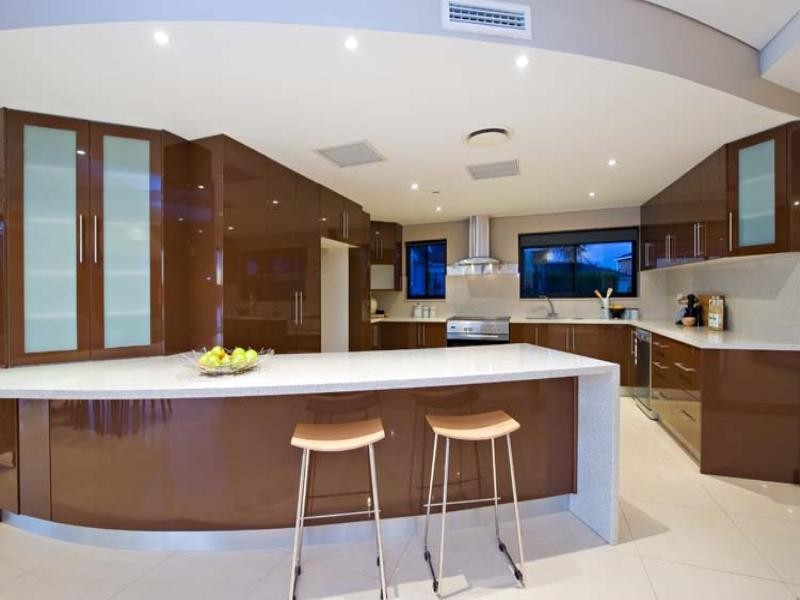 81 Hawkesbury Esplanade, Sylvania Waters NSW 2224