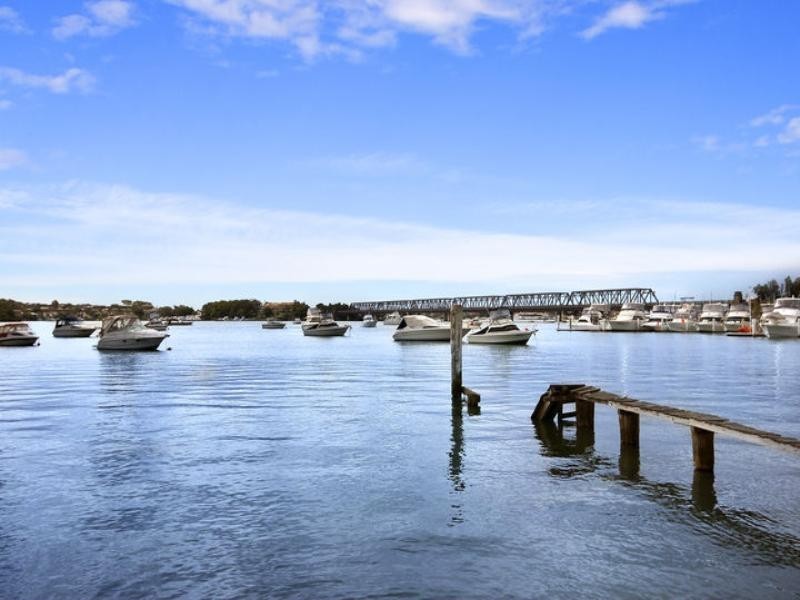 39 Harrow Street, Sylvania NSW 2224