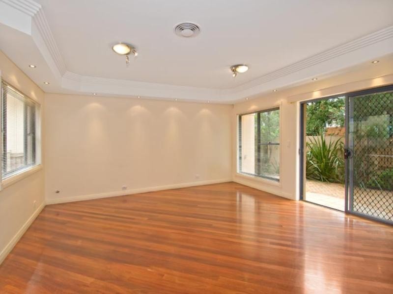 6/10-12 Evelyn Street, Sylvania NSW 2224