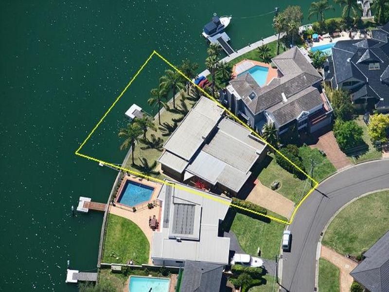 20 Macintyre Crescent, Sylvania Waters NSW 2224