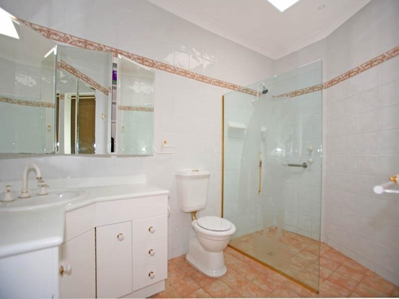 30 Lachlan Crescent, Sylvania Waters NSW 2224