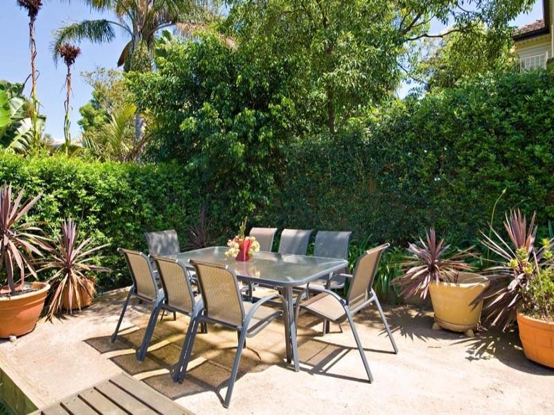 9A Canberra Road, Sylvania NSW 2224