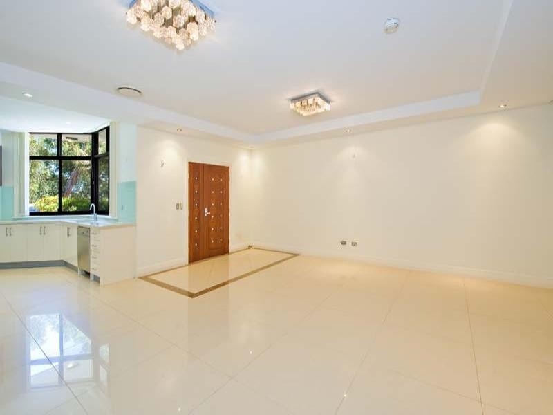 28/10 Corea Street, Sylvania NSW 2224