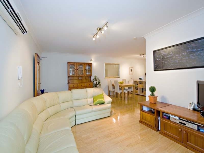 3/197 Box Road, Sylvania NSW 2224