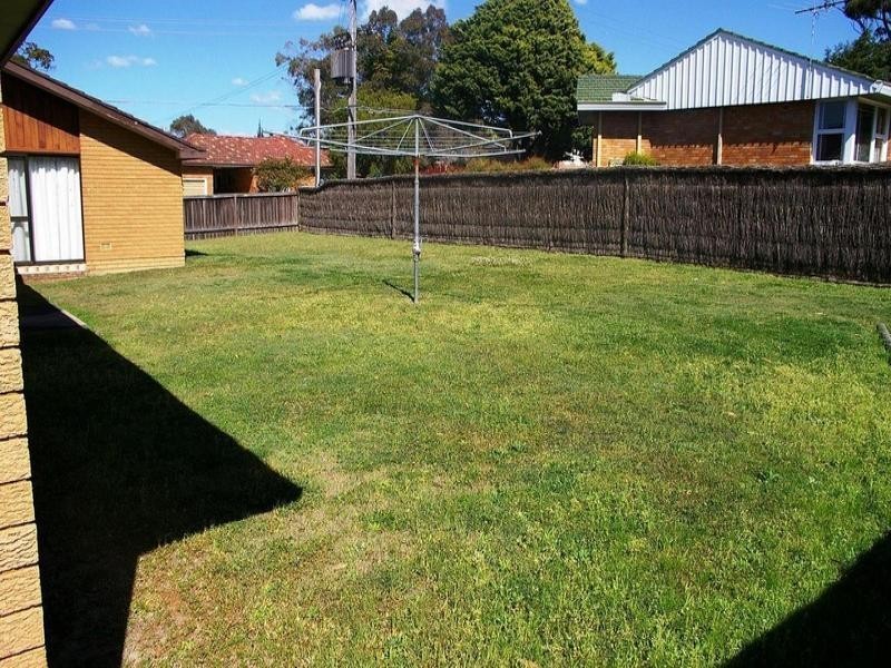 1 Leavesden Place, Sylvania NSW 2224