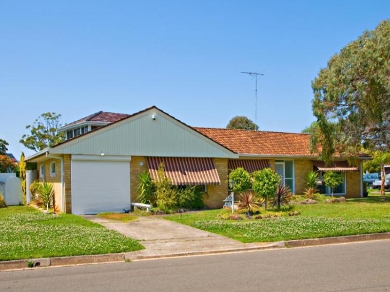 19 Cordeaux Crescent, Sylvania Waters NSW 2224