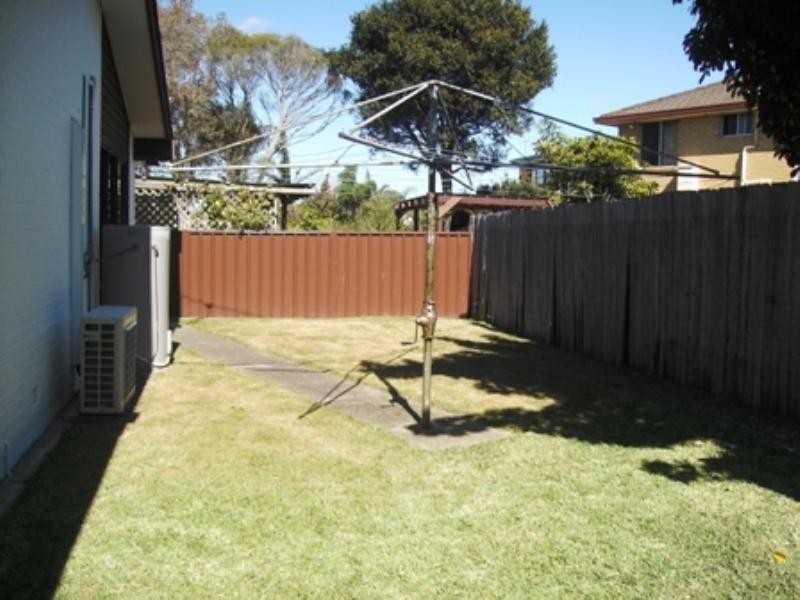 33 Bellingara Road, Sylvania NSW 2224