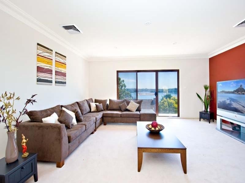 63 Tara Street, Kangaroo Point NSW 2224