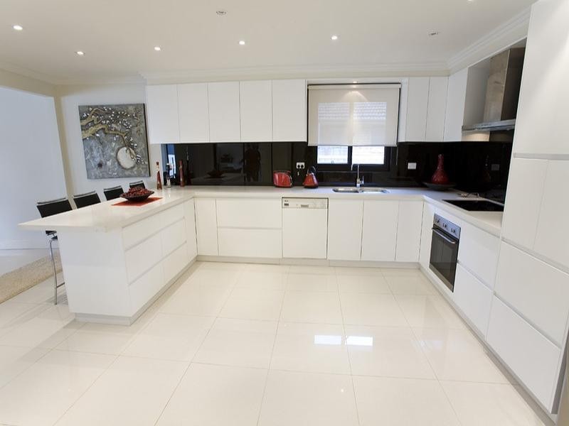 2 Roper Crescent, Sylvania Waters NSW 2224