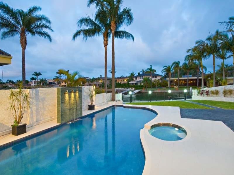 2 Roper Crescent, Sylvania Waters NSW 2224