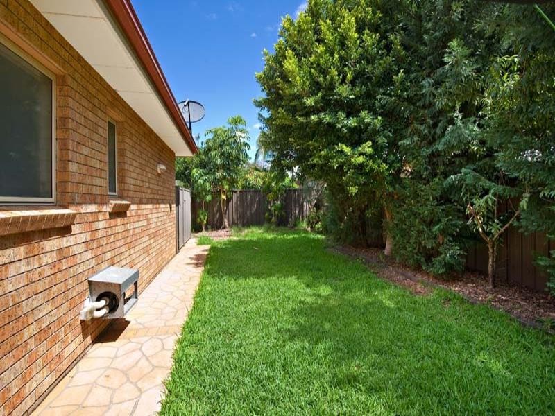 2/27 Wingello Road, Miranda NSW 2228