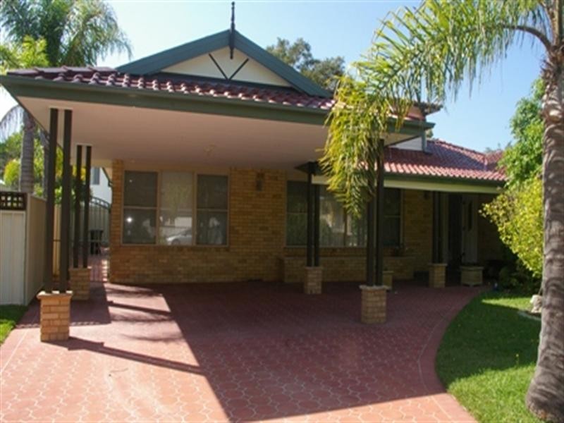 4 Nymboida Crescent, Sylvania Waters NSW 2224