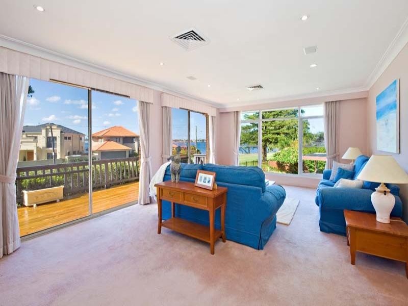 23 Lachlan Avenue, Sylvania Waters NSW 2224