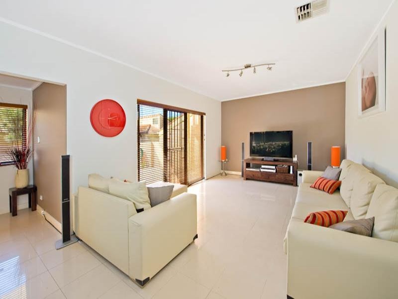 2/25-29 Belgrave Esplanade, Sylvania NSW 2224