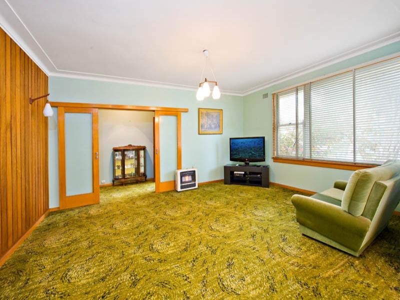 2 Tomah Place, Sylvania NSW 2224