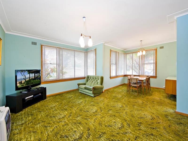 2 Tomah Place, Sylvania NSW 2224