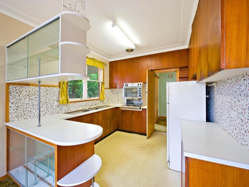 2 Tomah Place, Sylvania NSW 2224