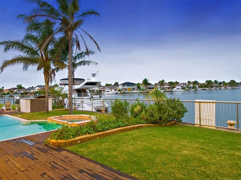 55 James Cook Island, Sylvania Waters NSW 2224 the real estate agency