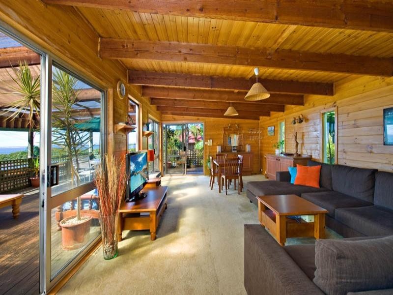 104 Woodlands Road, Taren Point NSW 2229