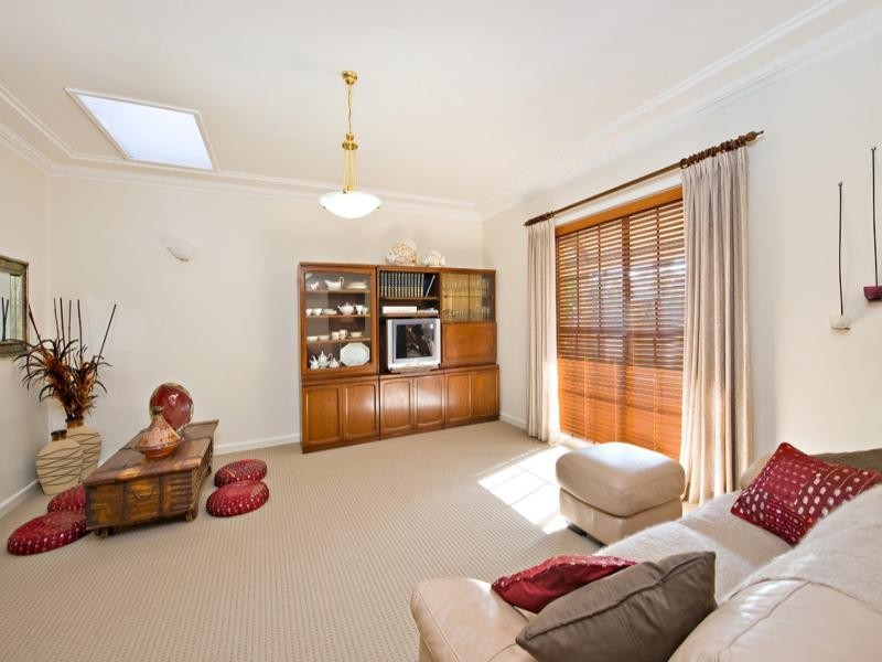 42 Castelnau Street, Caringbah NSW 2229