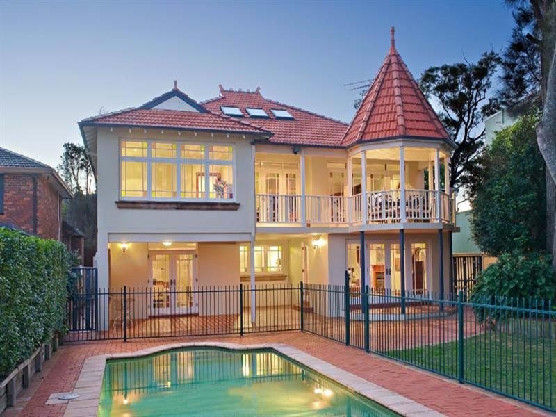 8 Marra Place, Sylvania NSW 2224