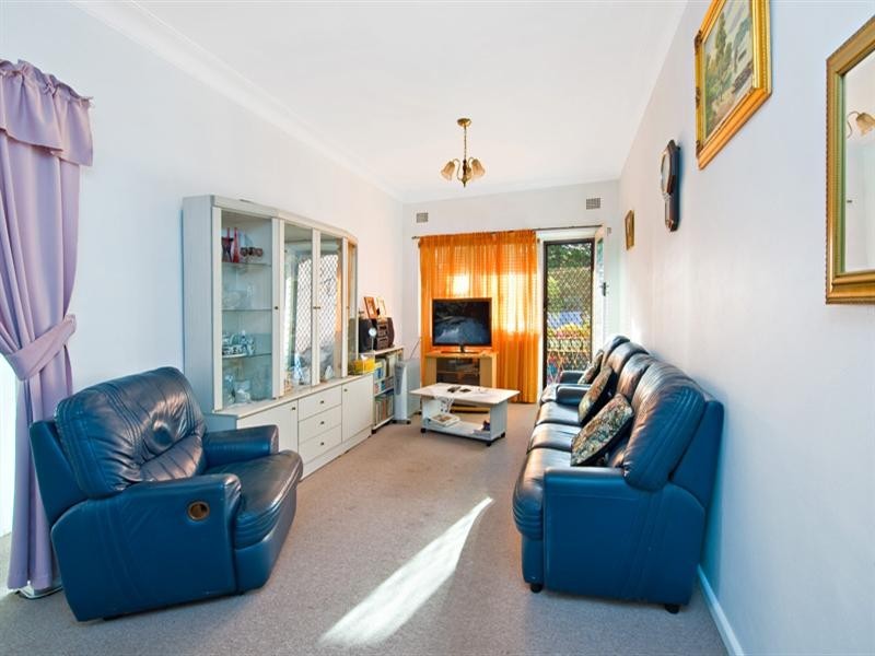 11/5-7 William Street, Hurstville NSW 2220